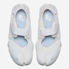 Taglia W 7 - Nike Air Rift BR