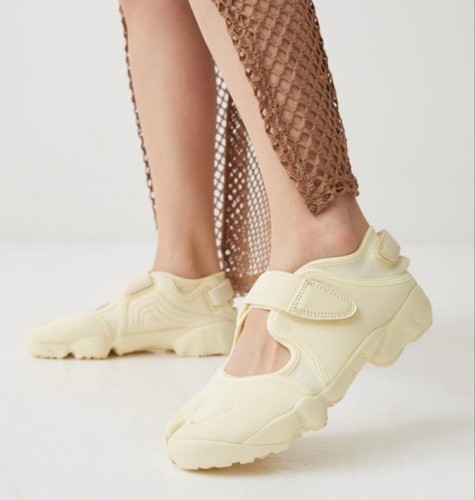 Sandali nike air rift giallo - air,